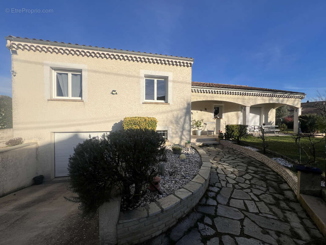 Maison à ROMANS-SUR-ISERE