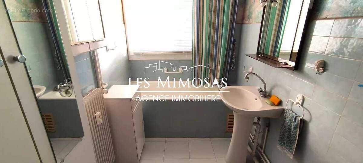 Appartement à FREJUS