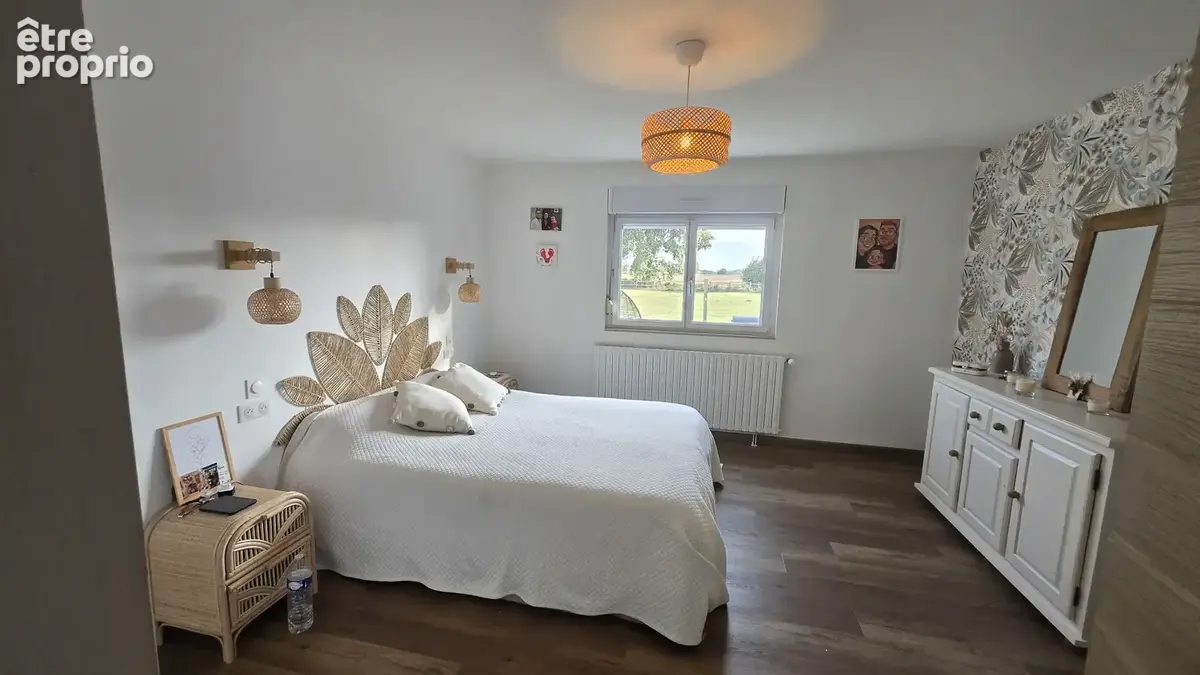 Propriété avec maison d'habitation d'environ 172 m2 et dépendances sur 4.39 HA - photo 8