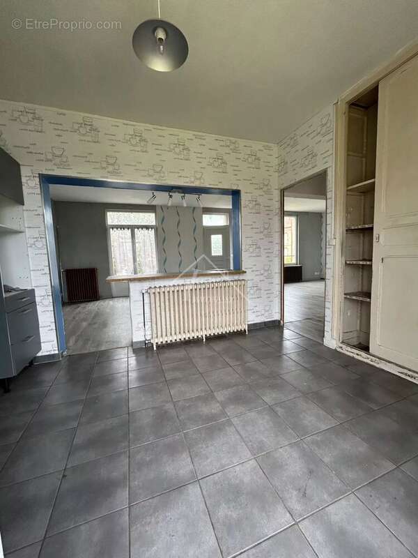 Maison à SAINT-POURCAIN-SUR-SIOULE