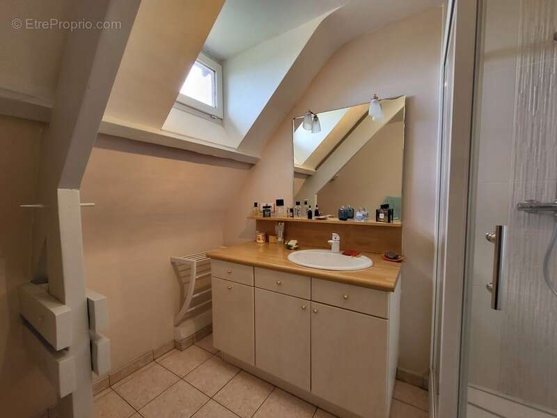 Maison à PARIGNE-LE-POLIN