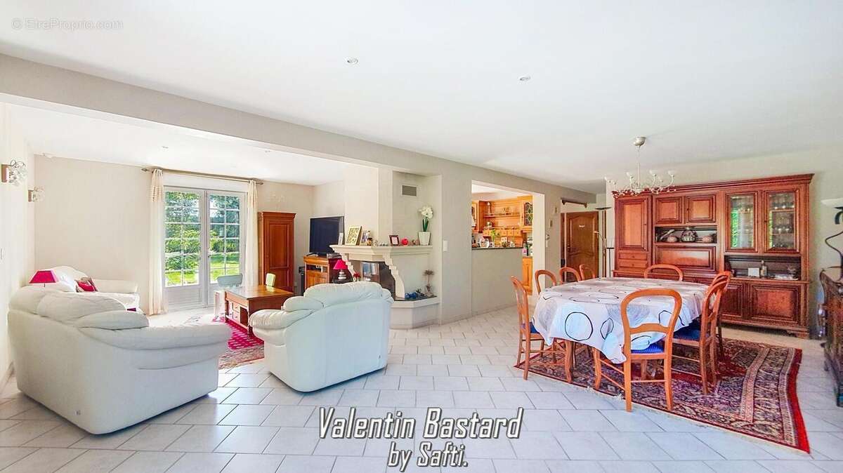 Photo 2 - Maison à BLERE