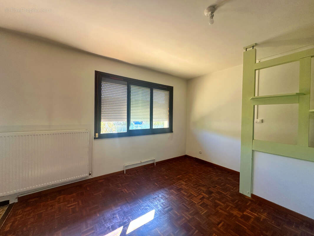 Appartement à DECAZEVILLE