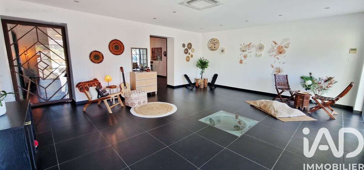 Photo 4 - Maison à BOMPAS