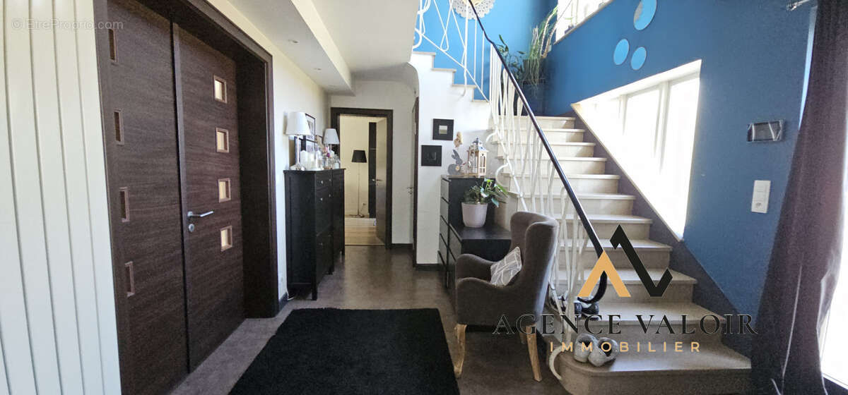 Spicheren, Maison individuelle de 176 m2 sur 34 ares - photo 9