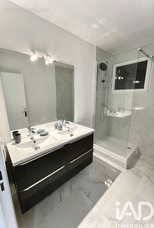 Photo 3 - Appartement à MONTIGNY-LE-BRETONNEUX