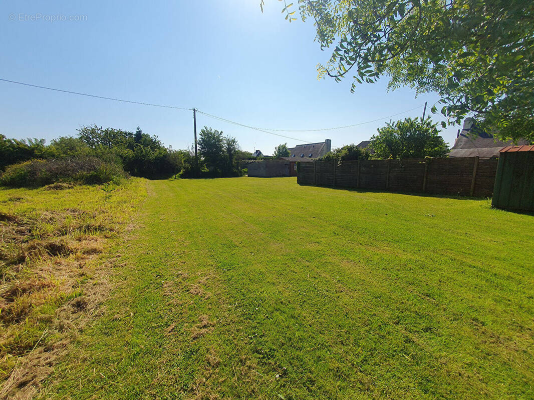 Terrain à FOUESNANT