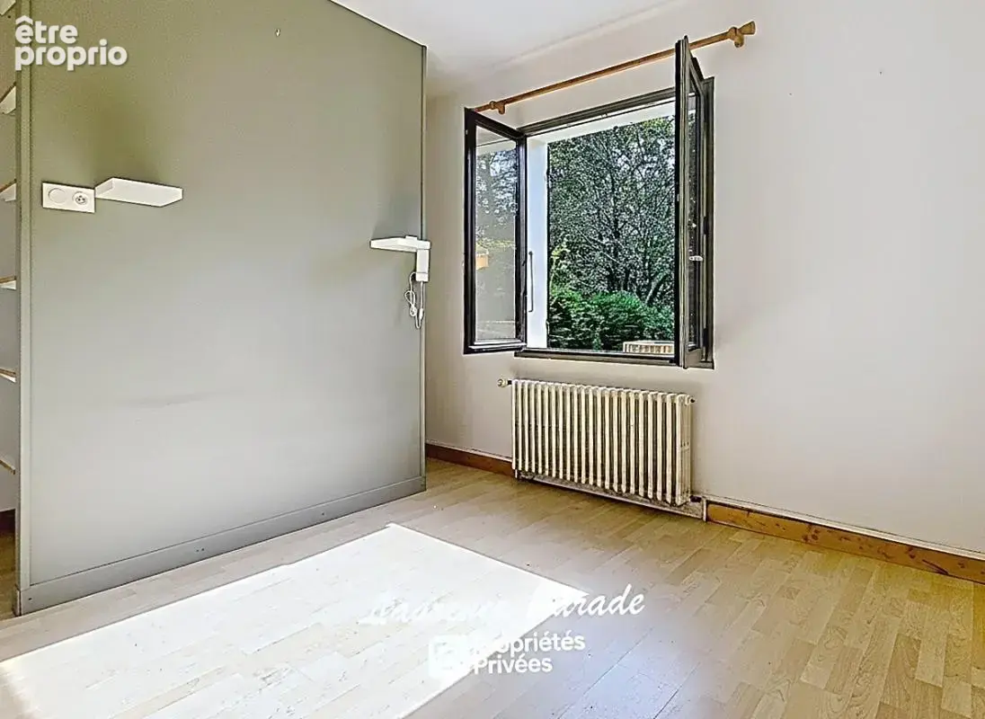 Maison  avec garage et parc, annexes - photo 6