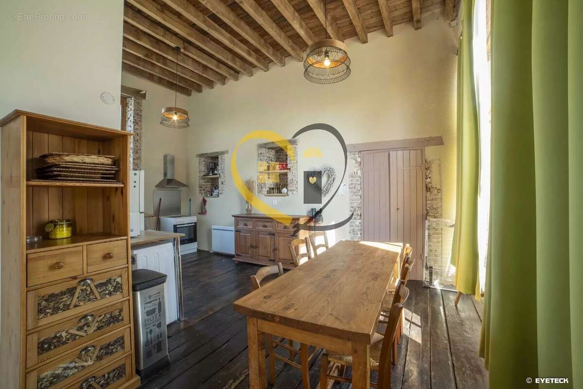 Maison à MENETOU-SALON