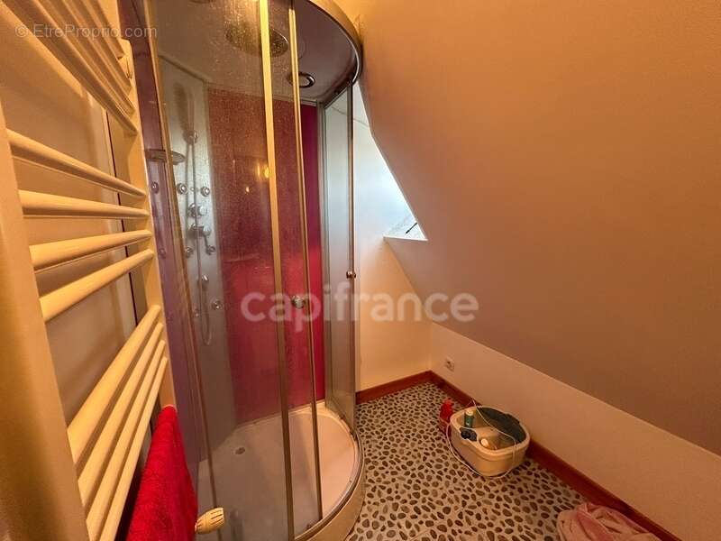 Maison à CHERVEIX-CUBAS