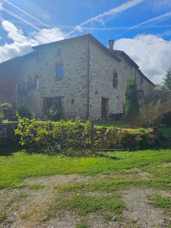 Maison à SAINT-JEAN-MIRABEL