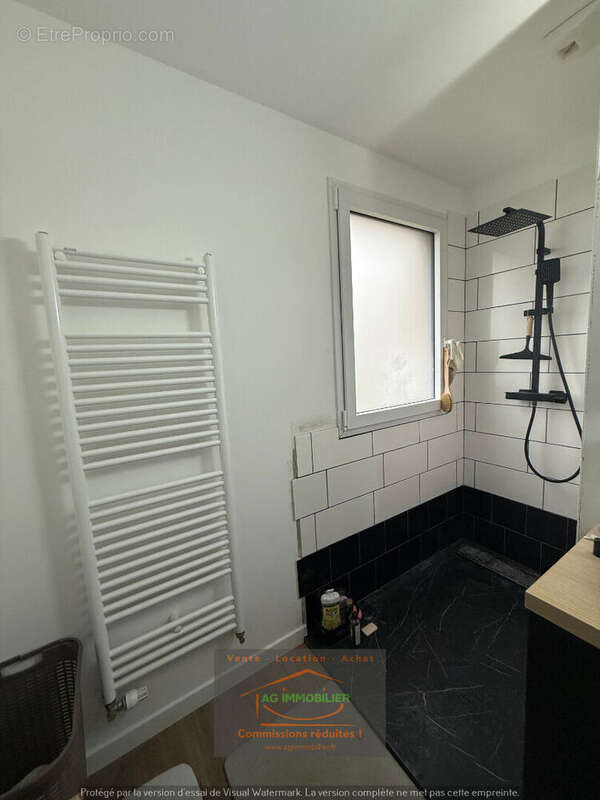 Maison à SAINT-UNIAC