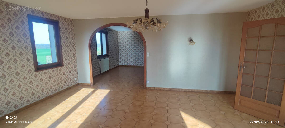 Maison à DOMPIERRE-SUR-CHALARONNE