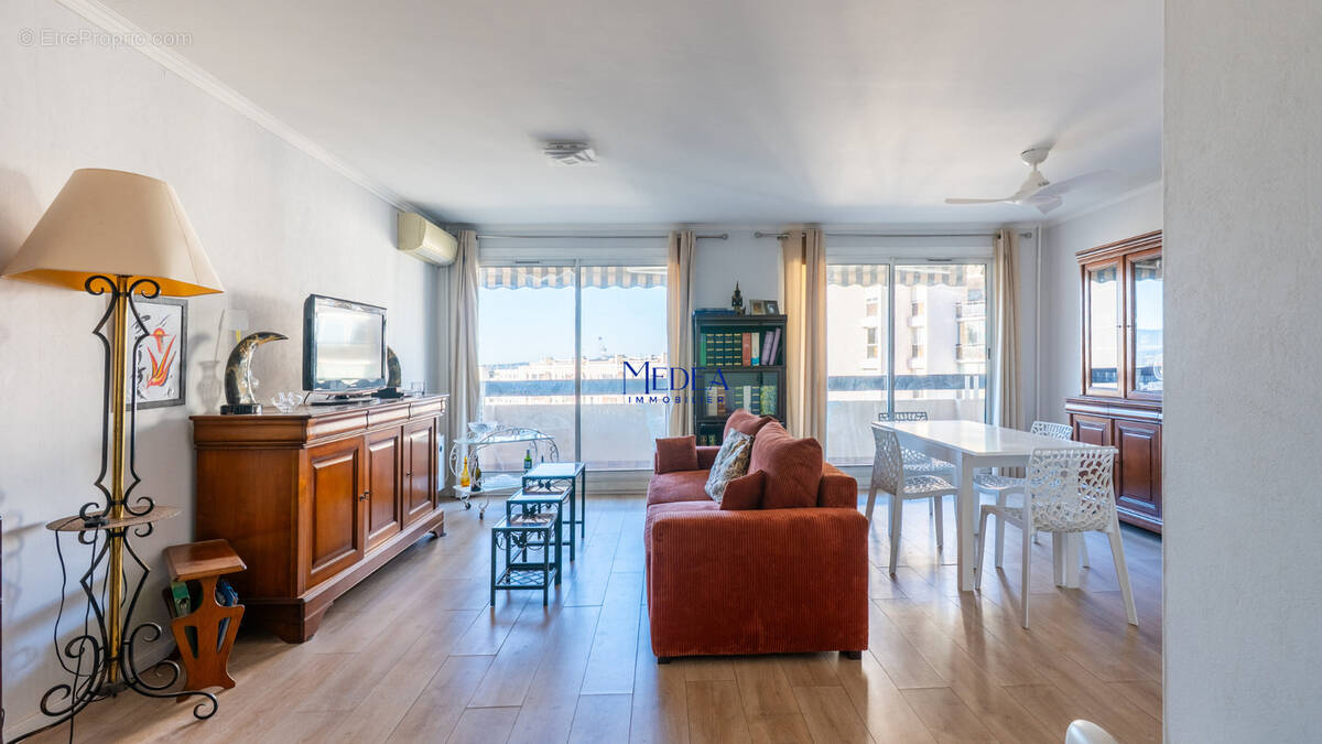 Photo 1 - Appartement à TOULON