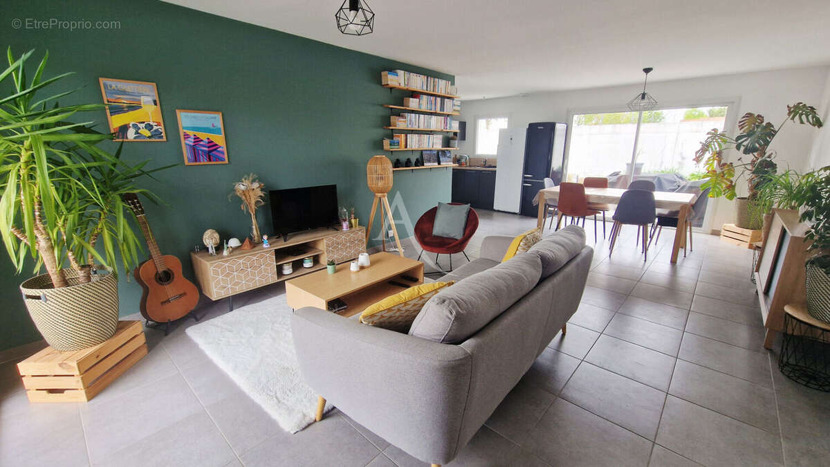 Maison à TALMONT-SAINT-HILAIRE