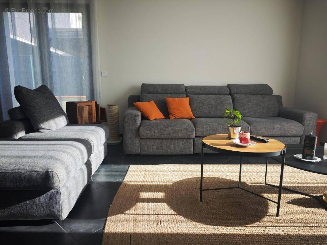 Maison à SAINT-JORY