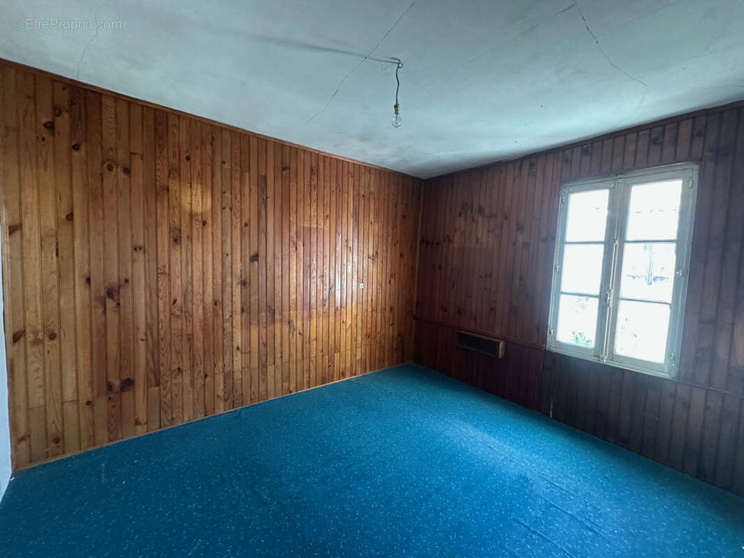 Maison à L'ILE-D'ELLE