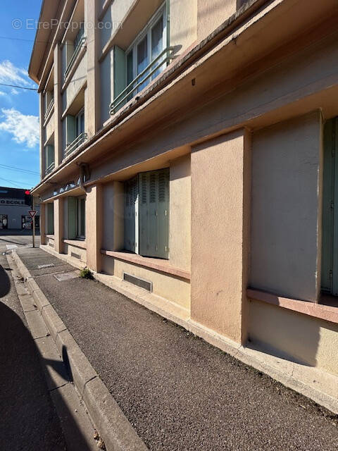 Commerce à CHAUMONT