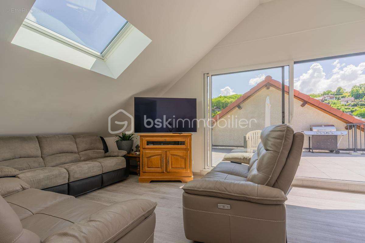 Appartement à VIVIERS-DU-LAC