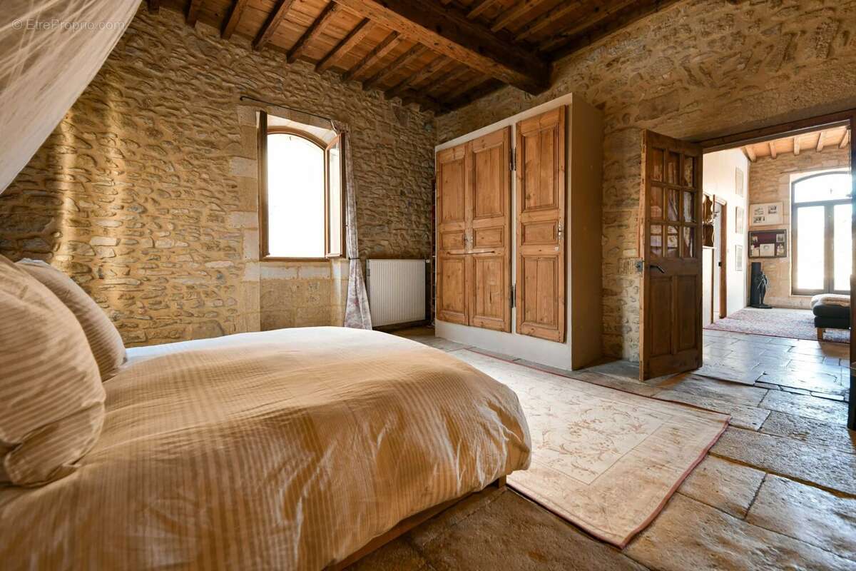 Maison à UZES