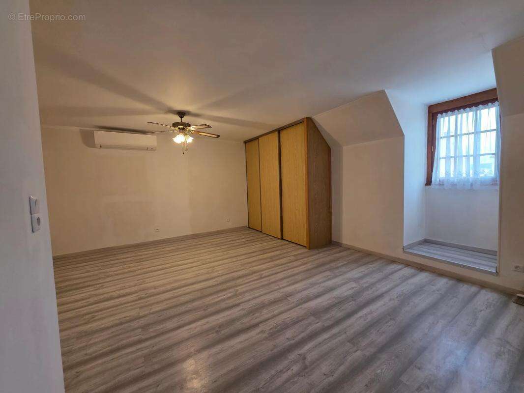 pavillon de semi plain pied - 130,95 m - Hirson - photo 8