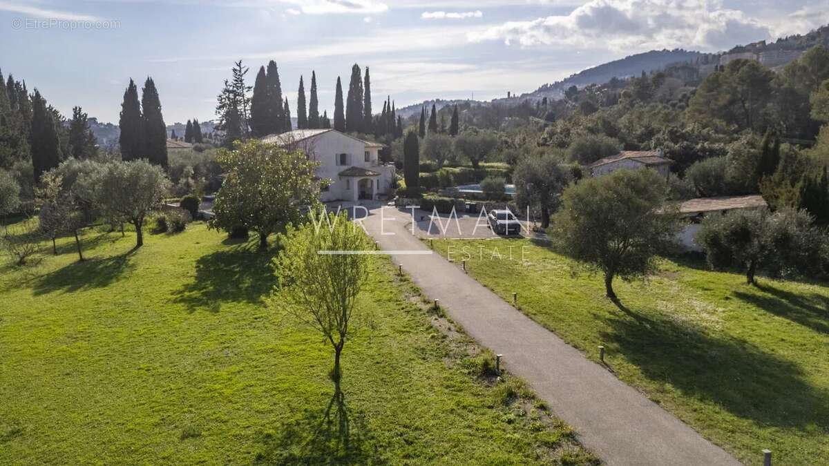 Maison à GRASSE
