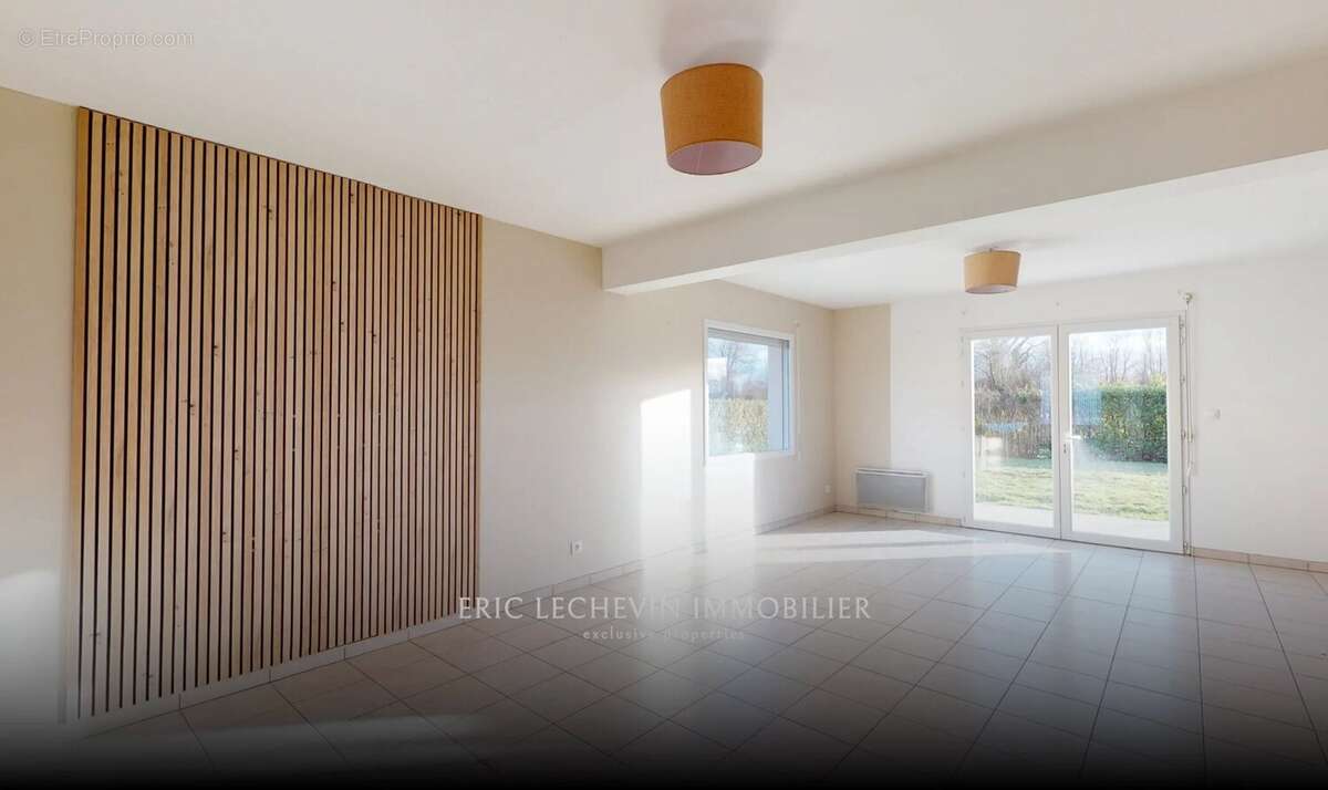 Maison à RANG-DU-FLIERS