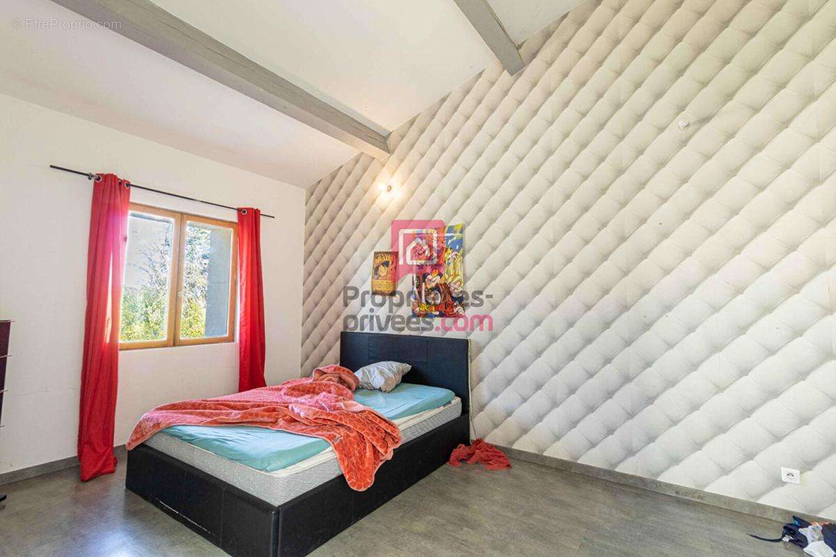 Villa avec piscine 4 chambres 240 m2, 1200m2 de terrain - photo 16