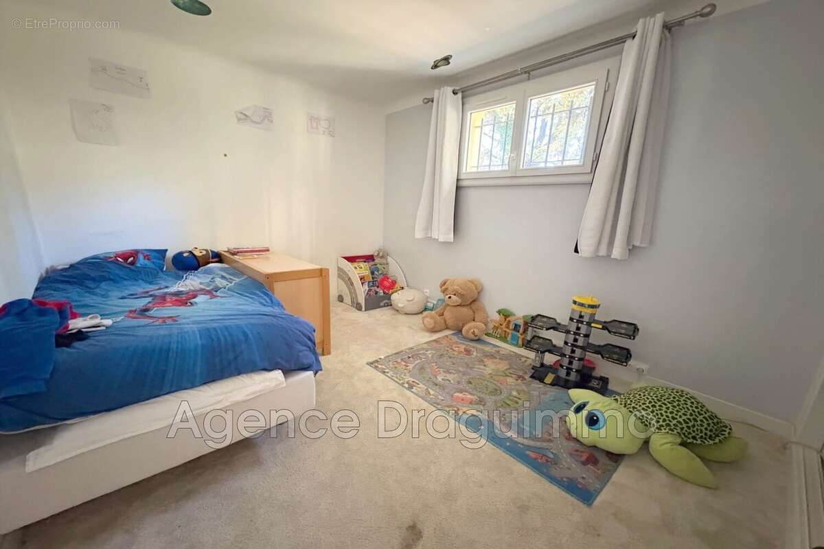 Maison à DRAGUIGNAN