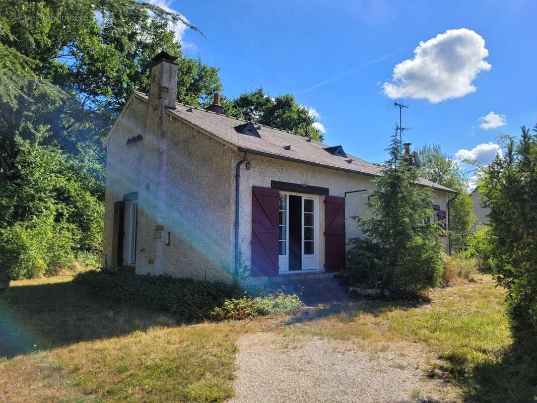 Maison / Pavillon 74 m2 + Combles aménagés  NANCAIS ( 18 ) - photo 2