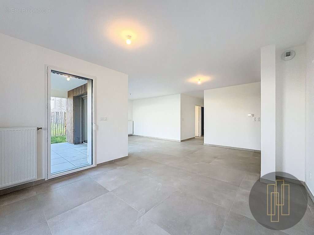 Appartement à ARNAS