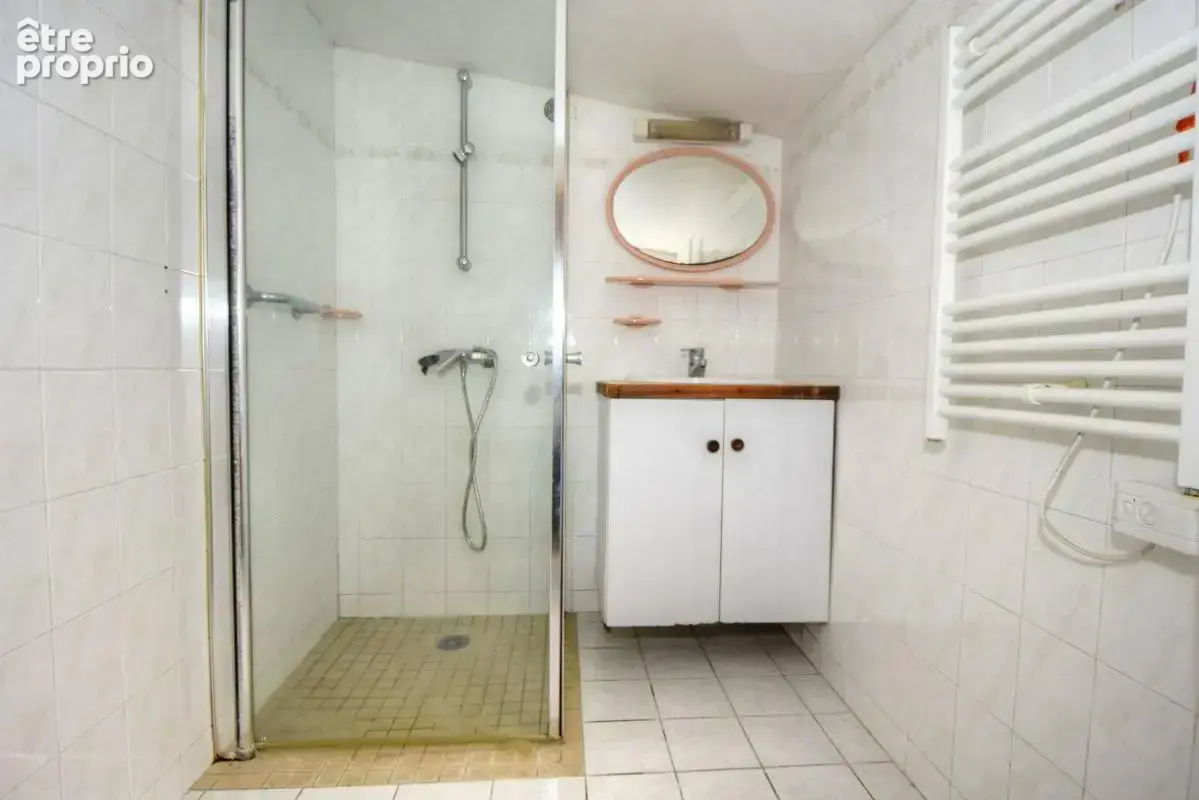 Maison  5 pièces, 2 chambres, 80 m2  à 10 mn de la mer - photo 2