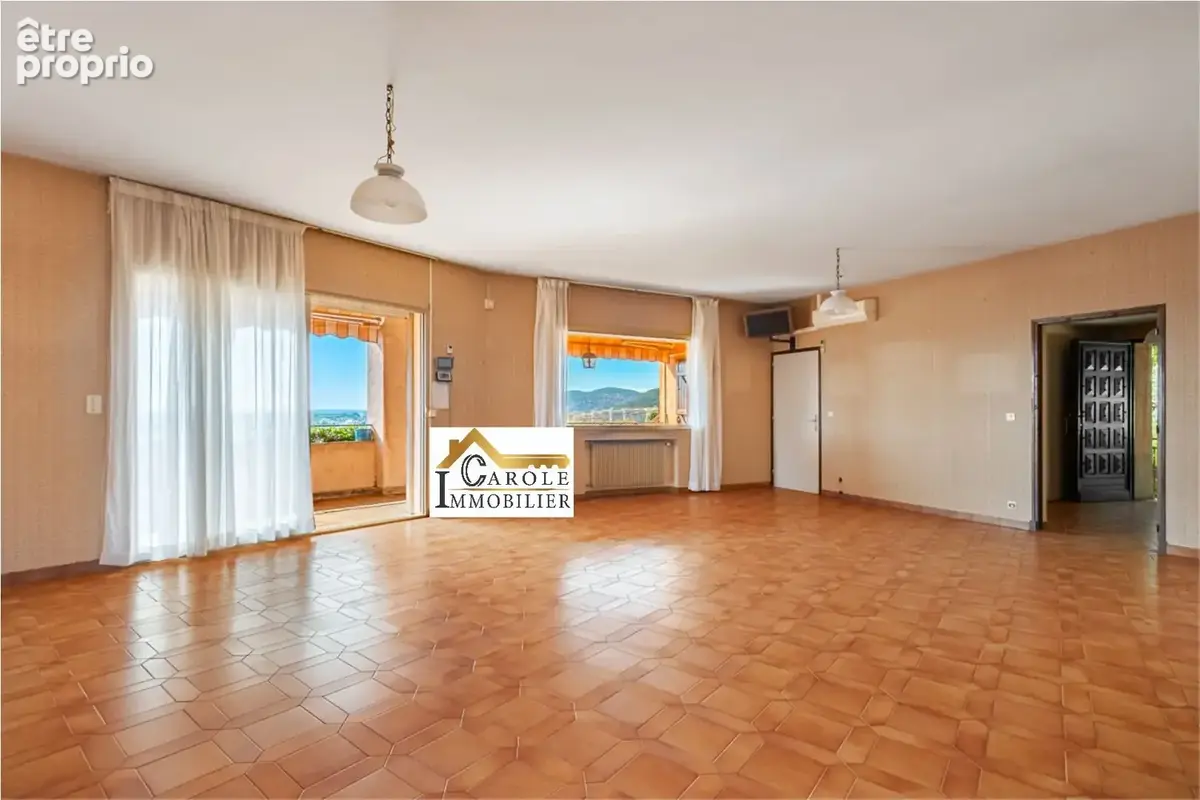 Maison 8 pièces 183 m² à vendre à Mandelieu-La-Napoule (06210) - photo 6