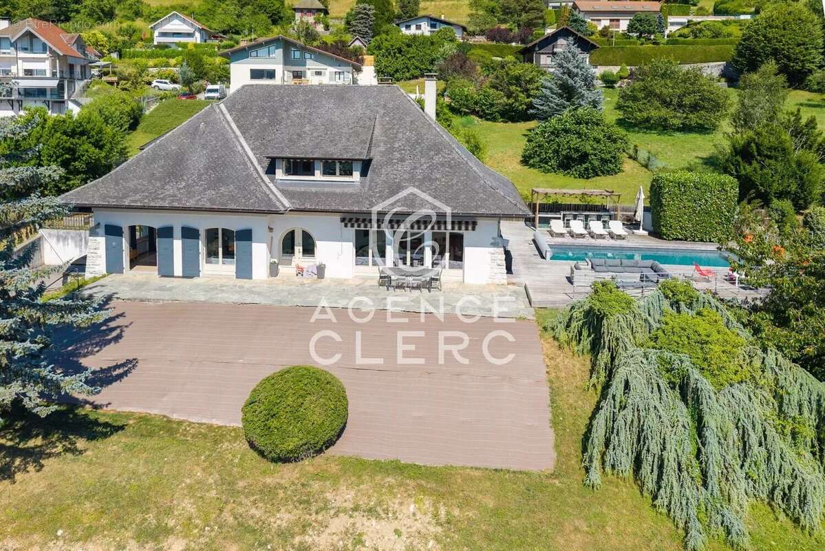 Maison à VEYRIER-DU-LAC