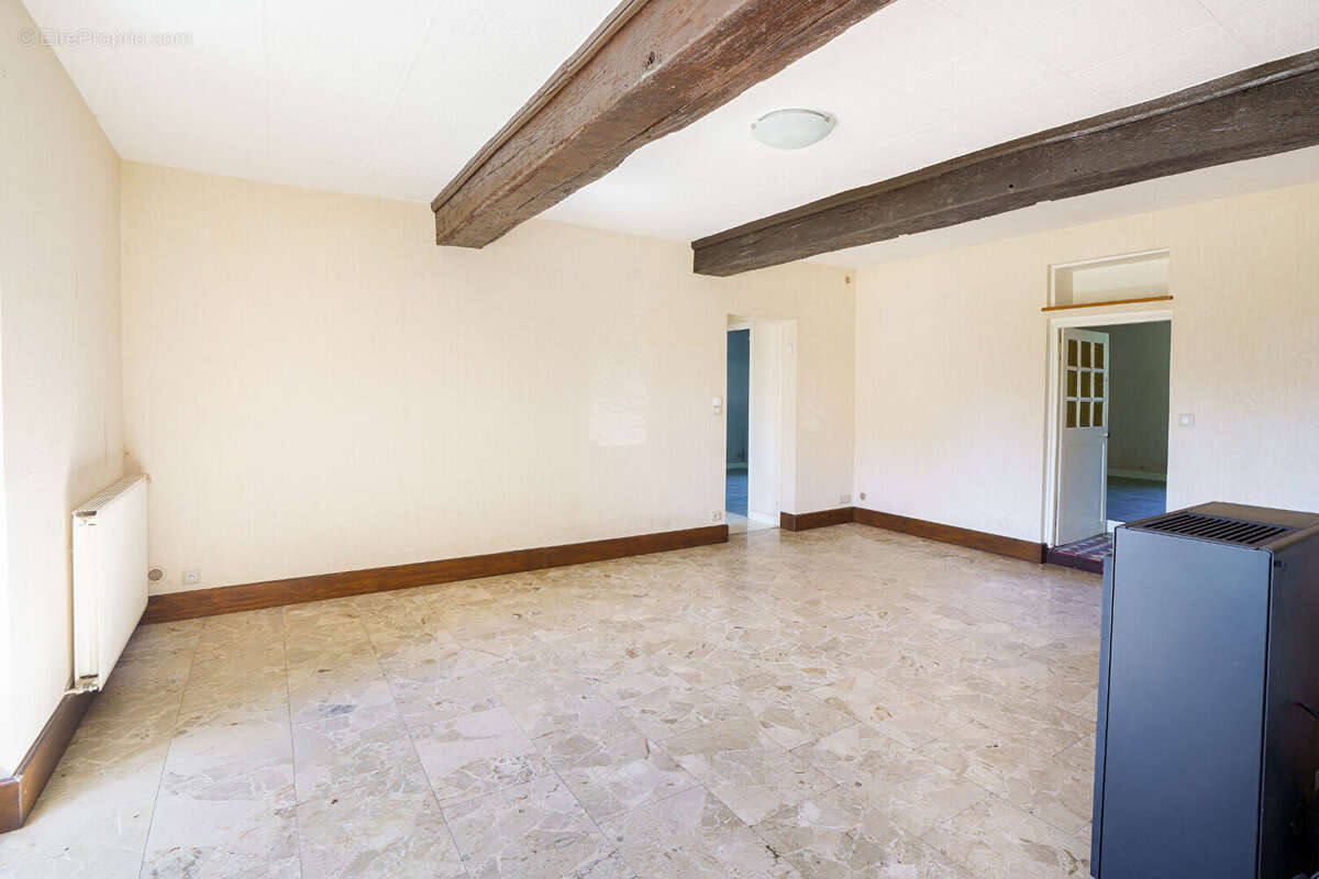 Maison Vendenesse-Lès-Charolles 4 pièce(s) 105 m2 avec dépendances - photo 4