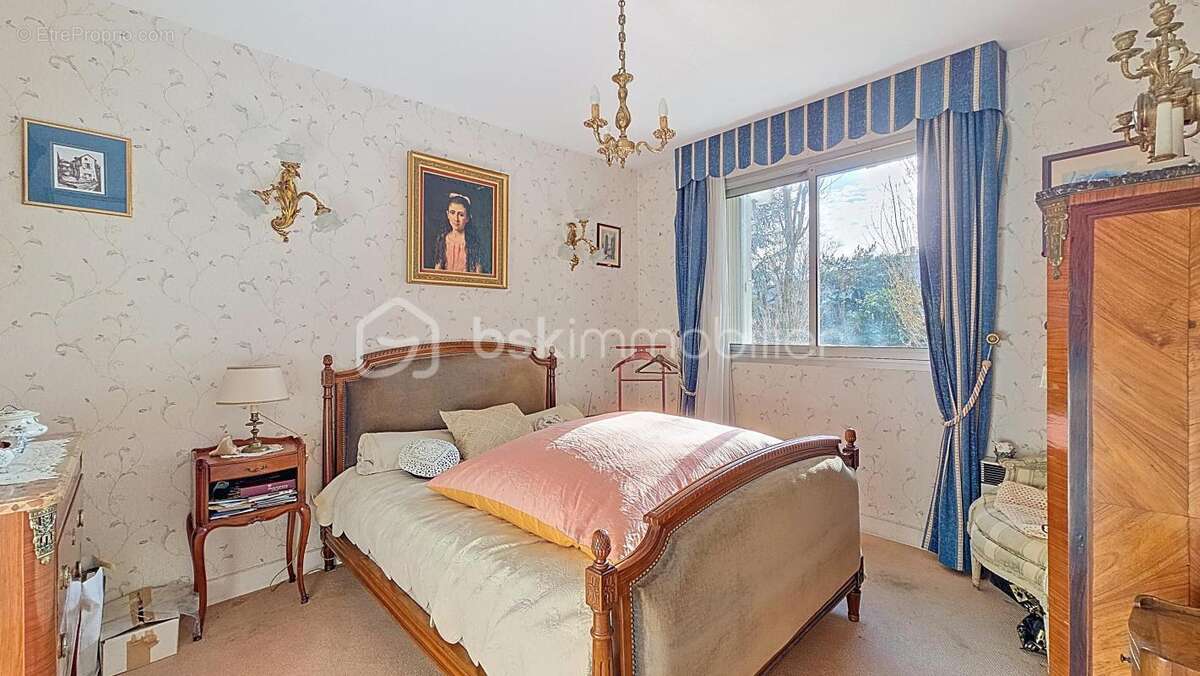 Appartement à NOGENT-SUR-MARNE