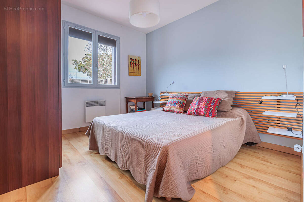 Maison à SAINT-ORENS-DE-GAMEVILLE