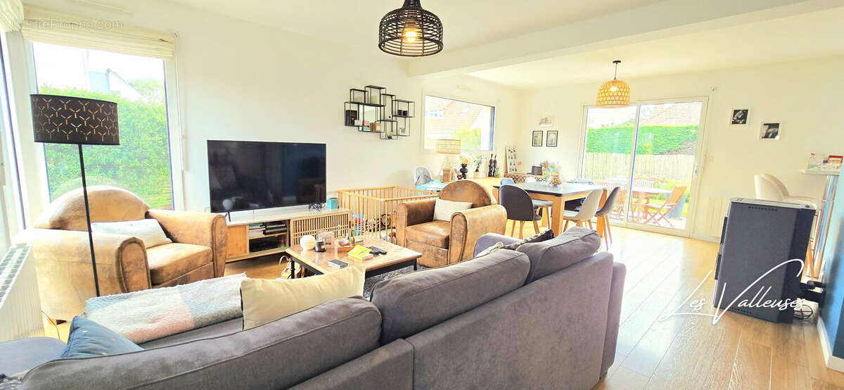 Maison à VARENGEVILLE-SUR-MER