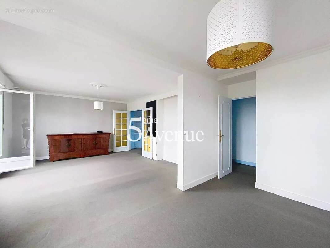 Appartement à SAINT-MAUR-DES-FOSSES