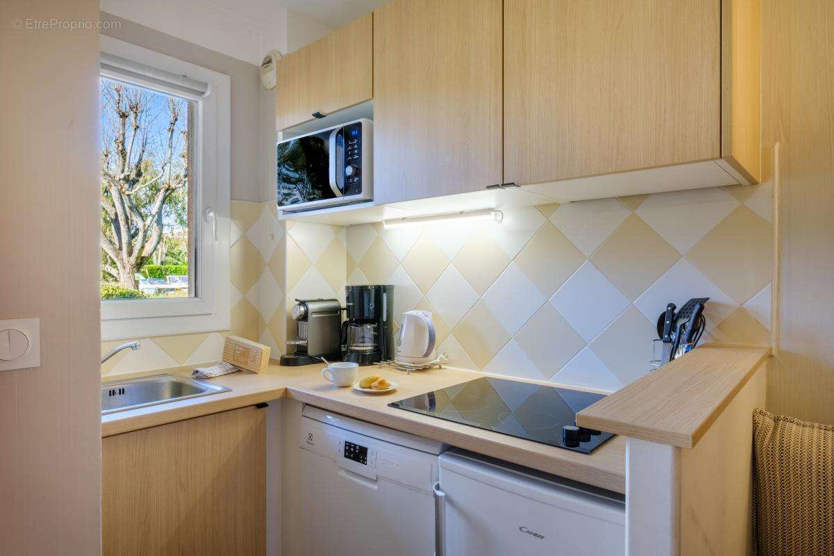 Appartement à MANDELIEU-LA-NAPOULE