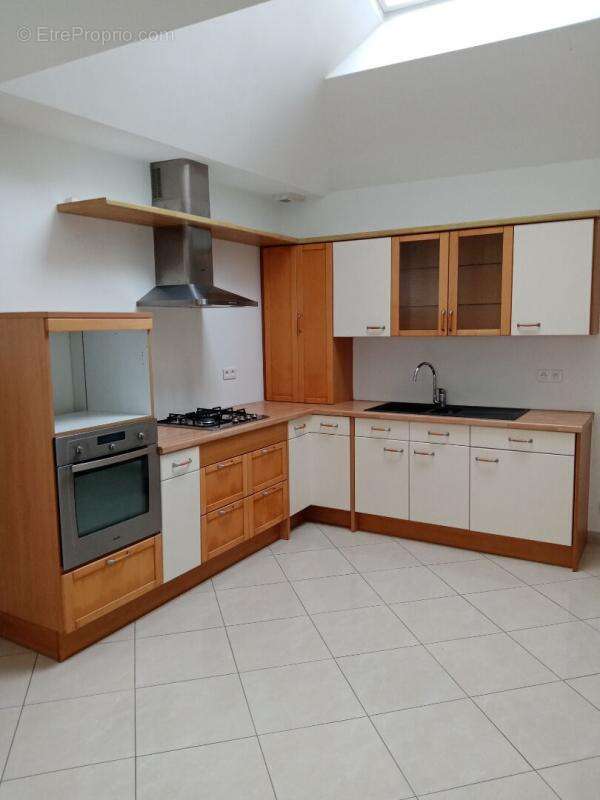 Appartement à SAINT-JEAN-BREVELAY