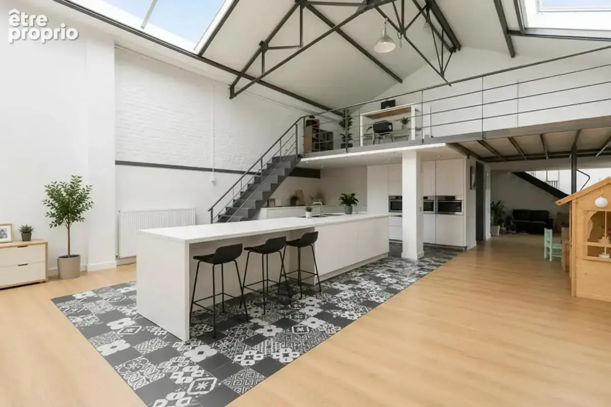 Loft de 5 pièces de 240 m² à Faches-Thumesnil - photo 6