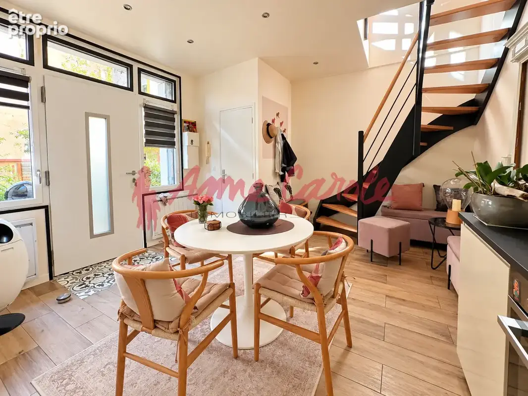Photo Appartement à Joinville-Le-Pont au prix de 457 000€