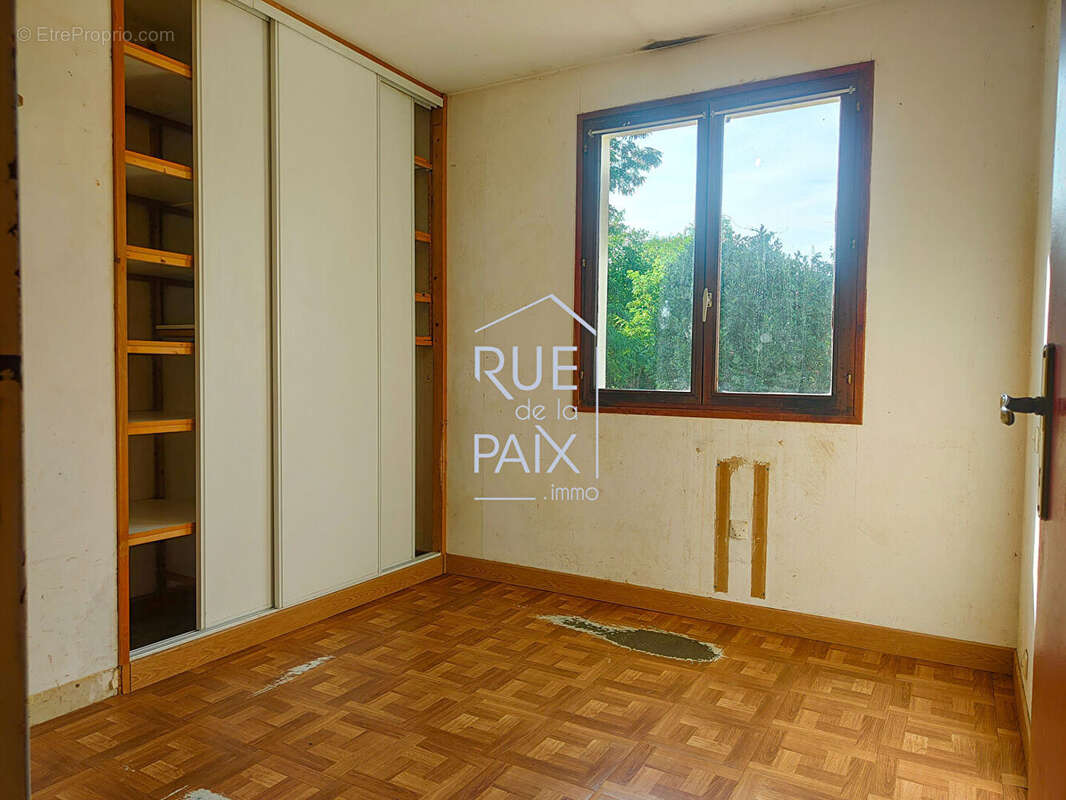 Maison Thure 3 pièce(s) 81.80m2 - photo 7