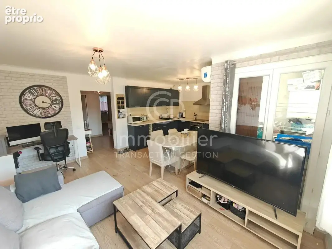 T4 traversant 67.44m² bocca sud garage+cave - photo 6