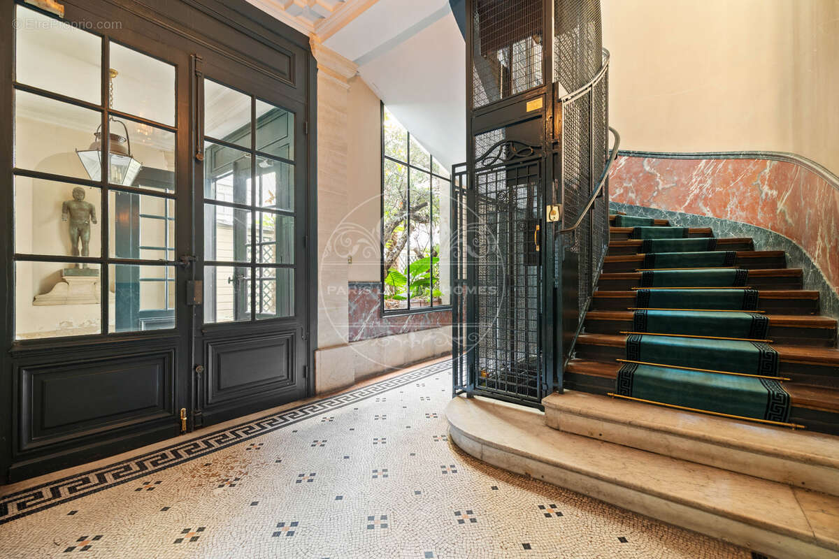 Appartement de prestige à Paris 1er ! - photo 26