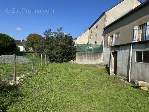 Maison à TROIS-VEVRES