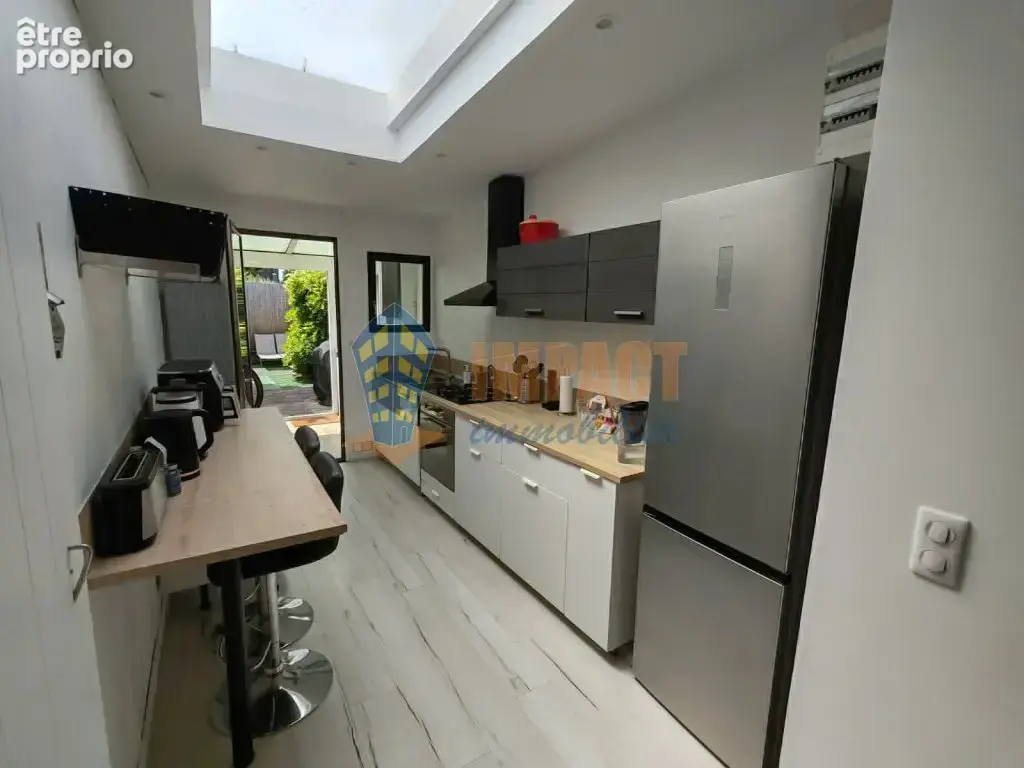 Jolie 1930 rénovée avec goût, 3 chambres, jardin, quartier calme et agréable - photo 3