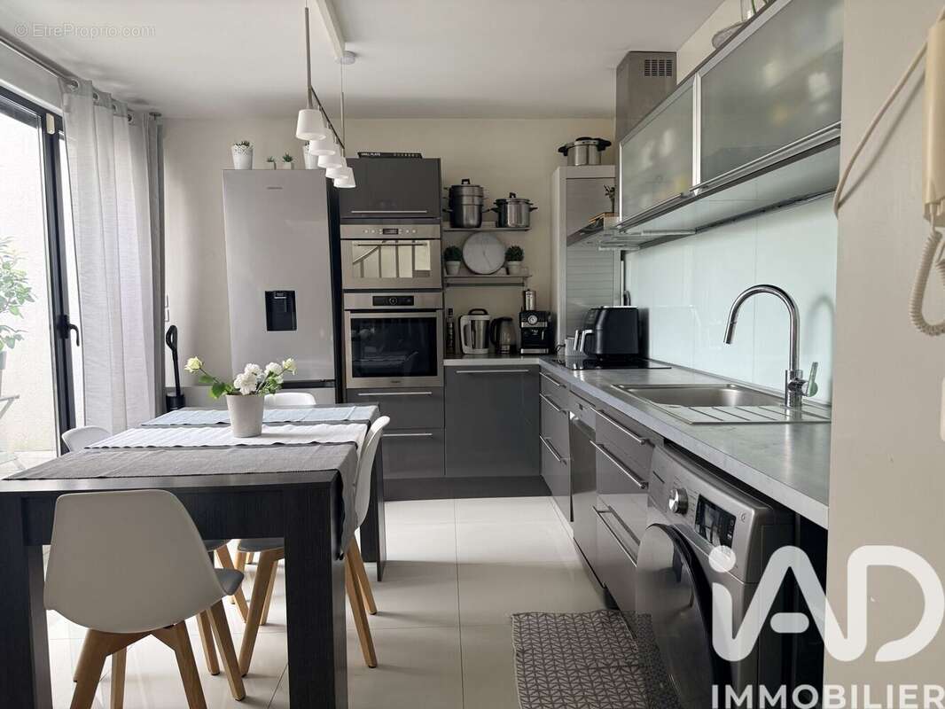 Maison 74 m² à Noisy-Le-Sec  - photo 4