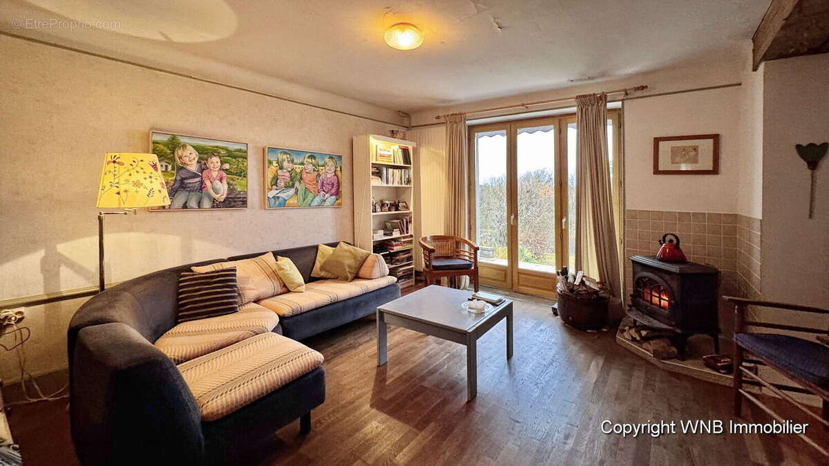 Maison à PASSAVANT-LA-ROCHERE